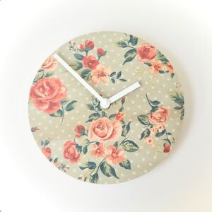 Objectify Vintage Style Polka Dot Mint w/ Pink Rose 7.5" Wall Clock